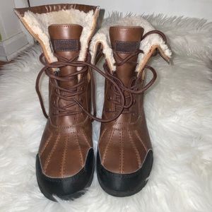 Ugg kids boots